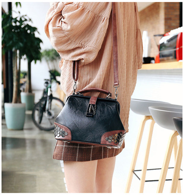 Fashion Women Handbag – Stylish PU Leather Shoulder Bag with Silt Pocket & Polyester Lining