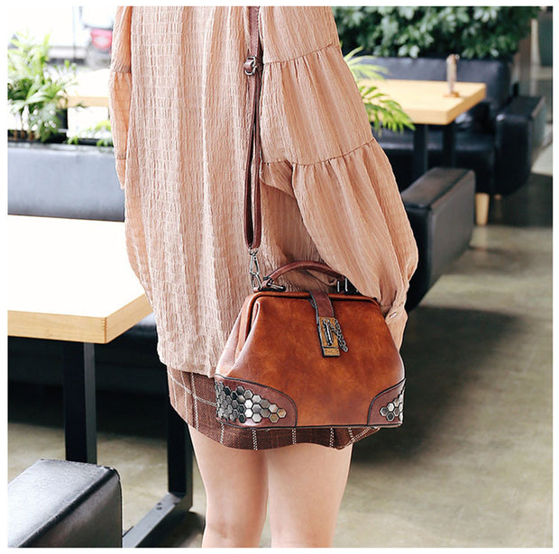 Fashion Women Handbag – Stylish PU Leather Shoulder Bag with Silt Pocket & Polyester Lining